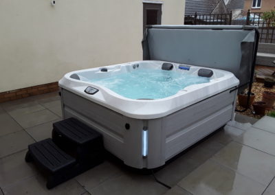 Jacuzzi J-325IP Platinum Brushed Grey
