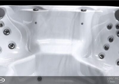 New 2024 Jacuzzi J-245